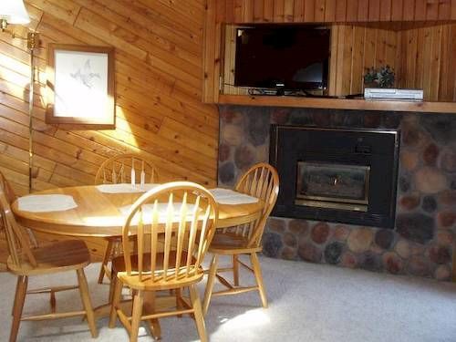 High Village Breezy Point 외부 사진
